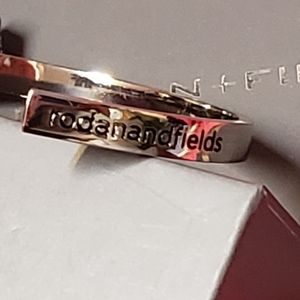 Rodan + Fields | Monogram Bracelet Silver